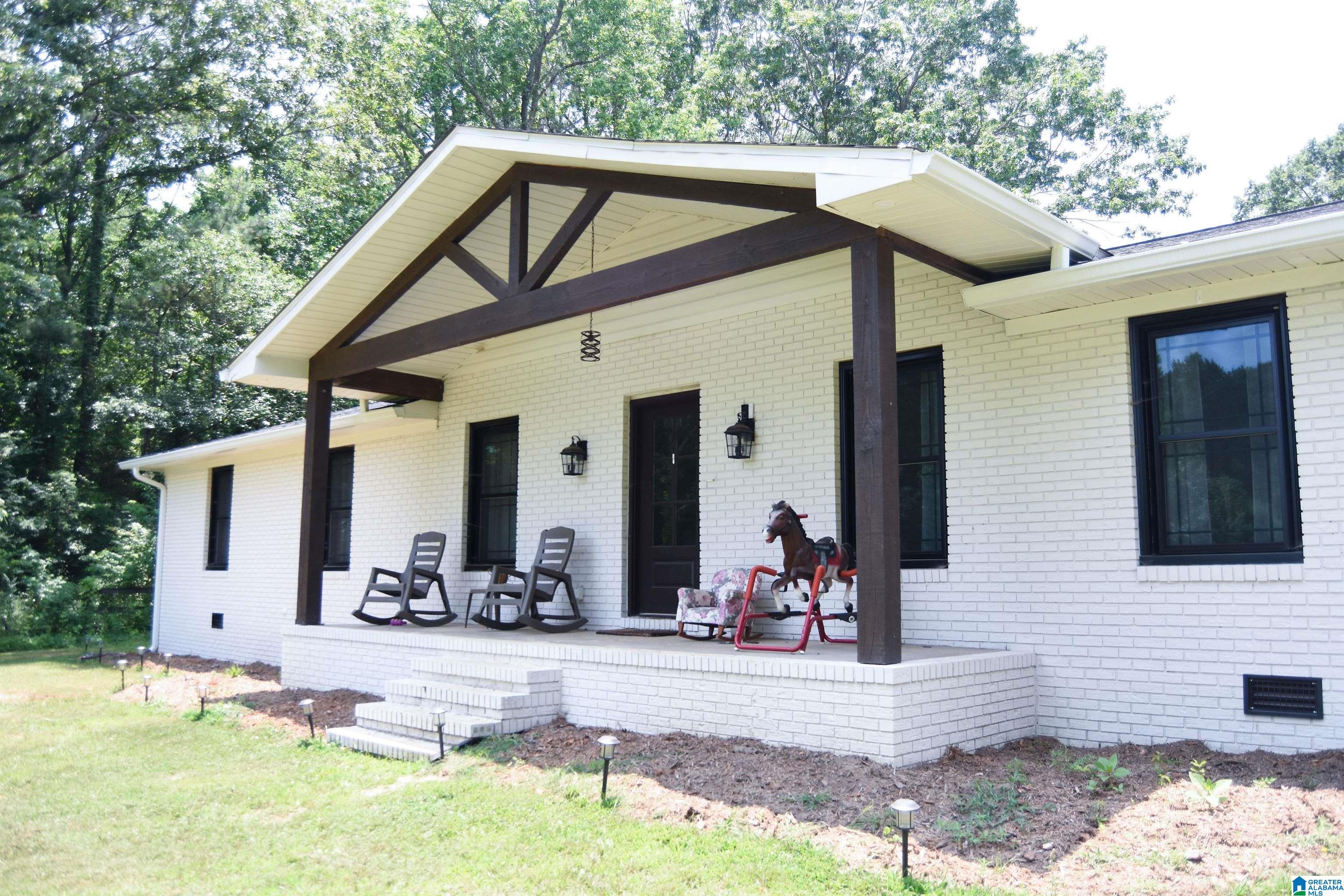 333 Shadow Lane Anniston, AL 36207 - Photo 2 of 50