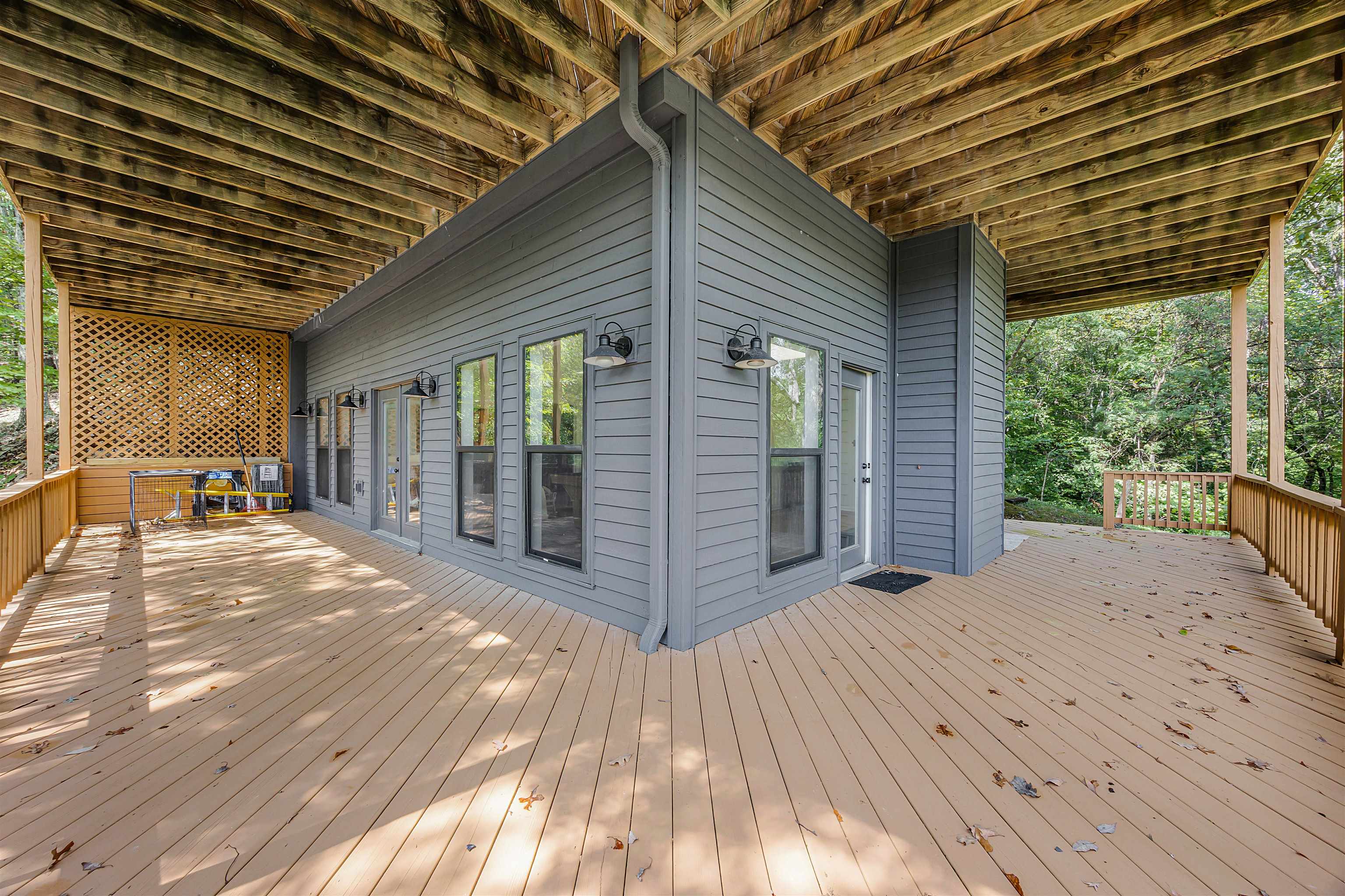 70 Point Clear Cove Savannah, TN 38372 - Photo 12 of 25 View of deck