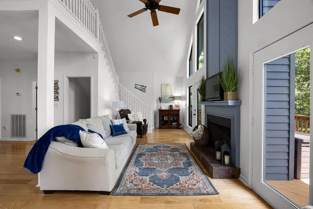 $585,000 | 70 Point Clear Cove, Savannah, TN 38372