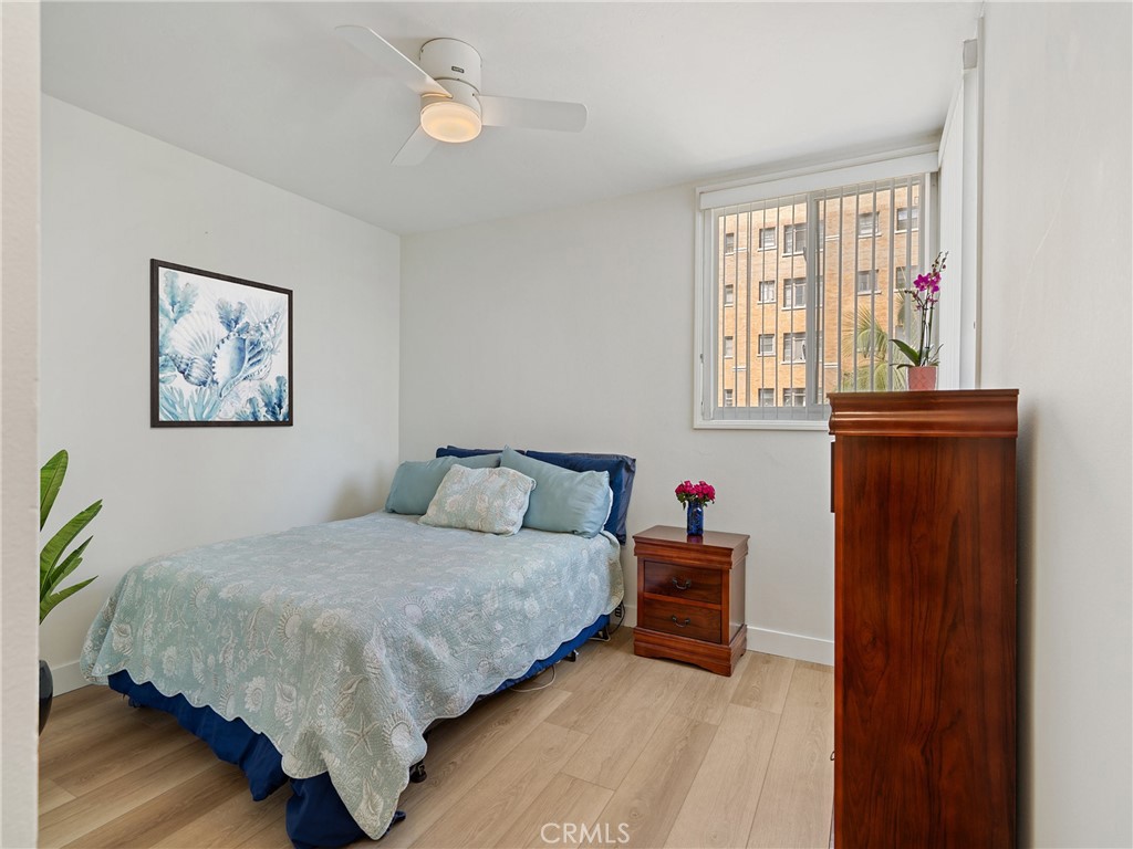1 3rd Place, Unit 2 Long Beach, CA 90802 - Photo 16 of 55 a bedroom with a bed and a window