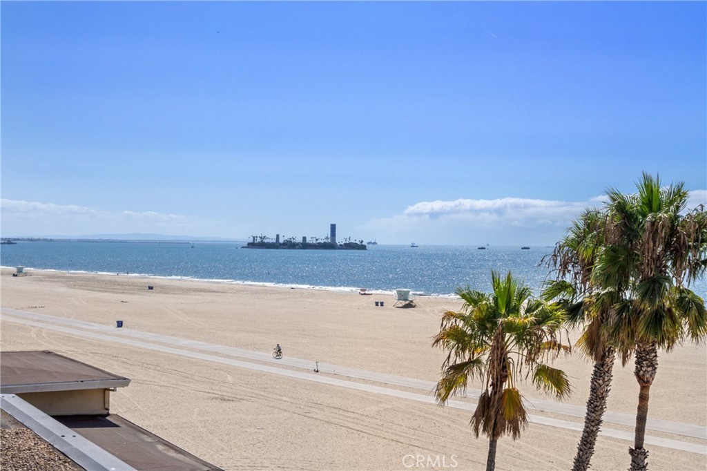 1 3rd Place, Unit 2 Long Beach, CA 90802 - Photo 2 of 55 a view of beach and ocean view