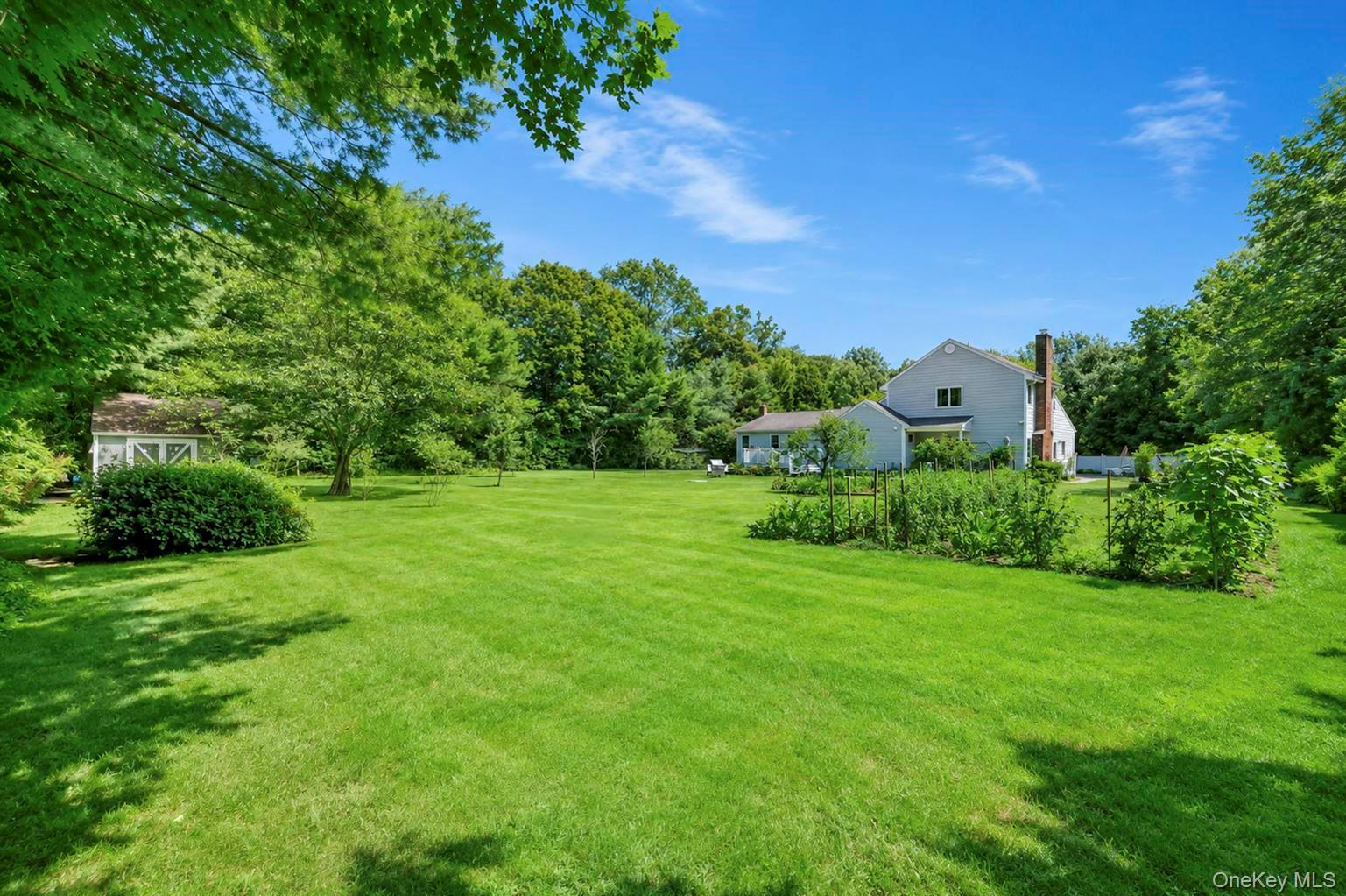 29 Niewood Drive Ridge, NY 11961 - Photo 9 of 48 Gallery Image 9