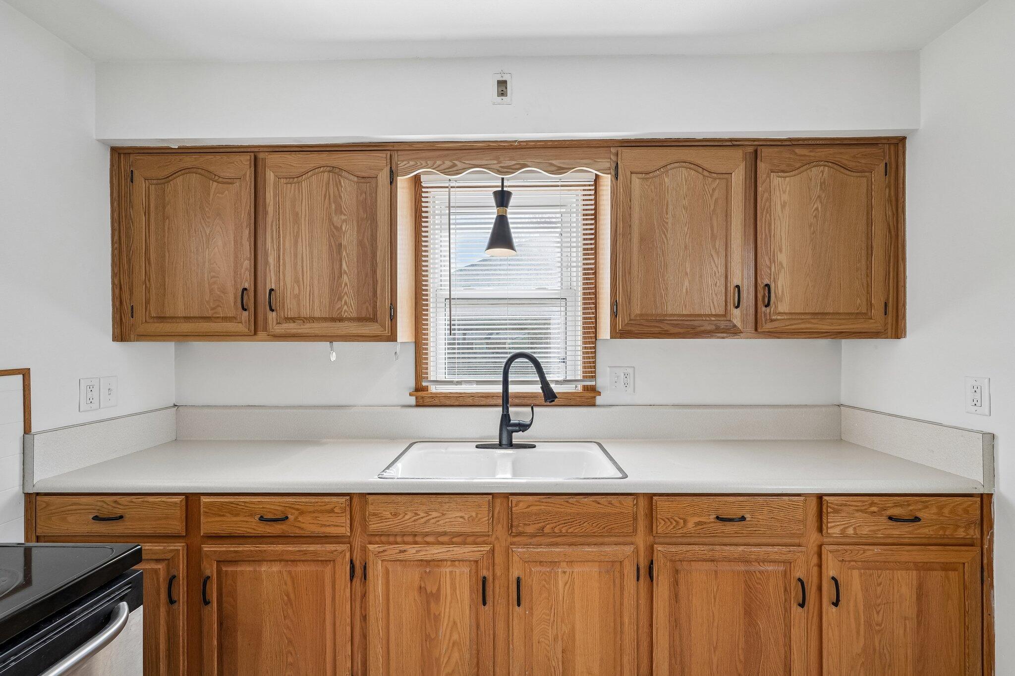 3316 South 60th Street Milwaukee, WI 53219 - Photo 7 of 21 Kitchen
