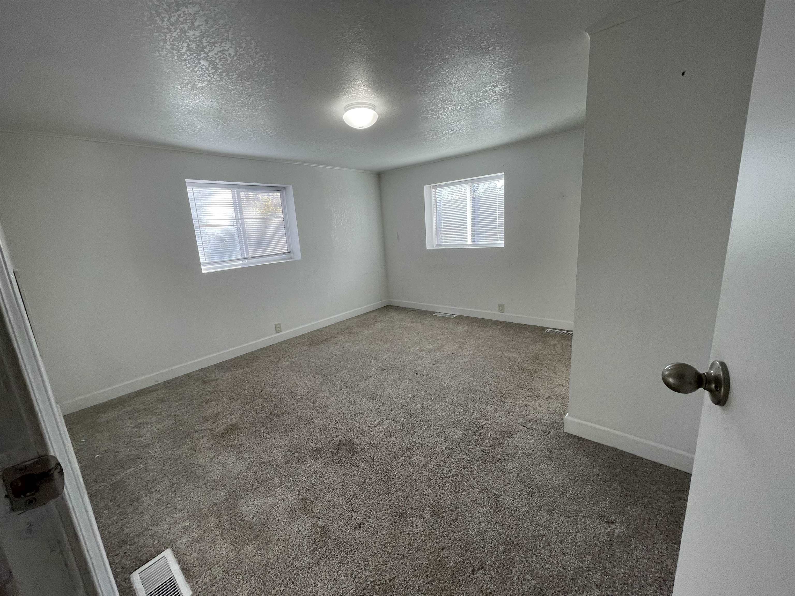 5801 East Sandhill Road Mulvane, KS 67110 - Photo 11 of 23