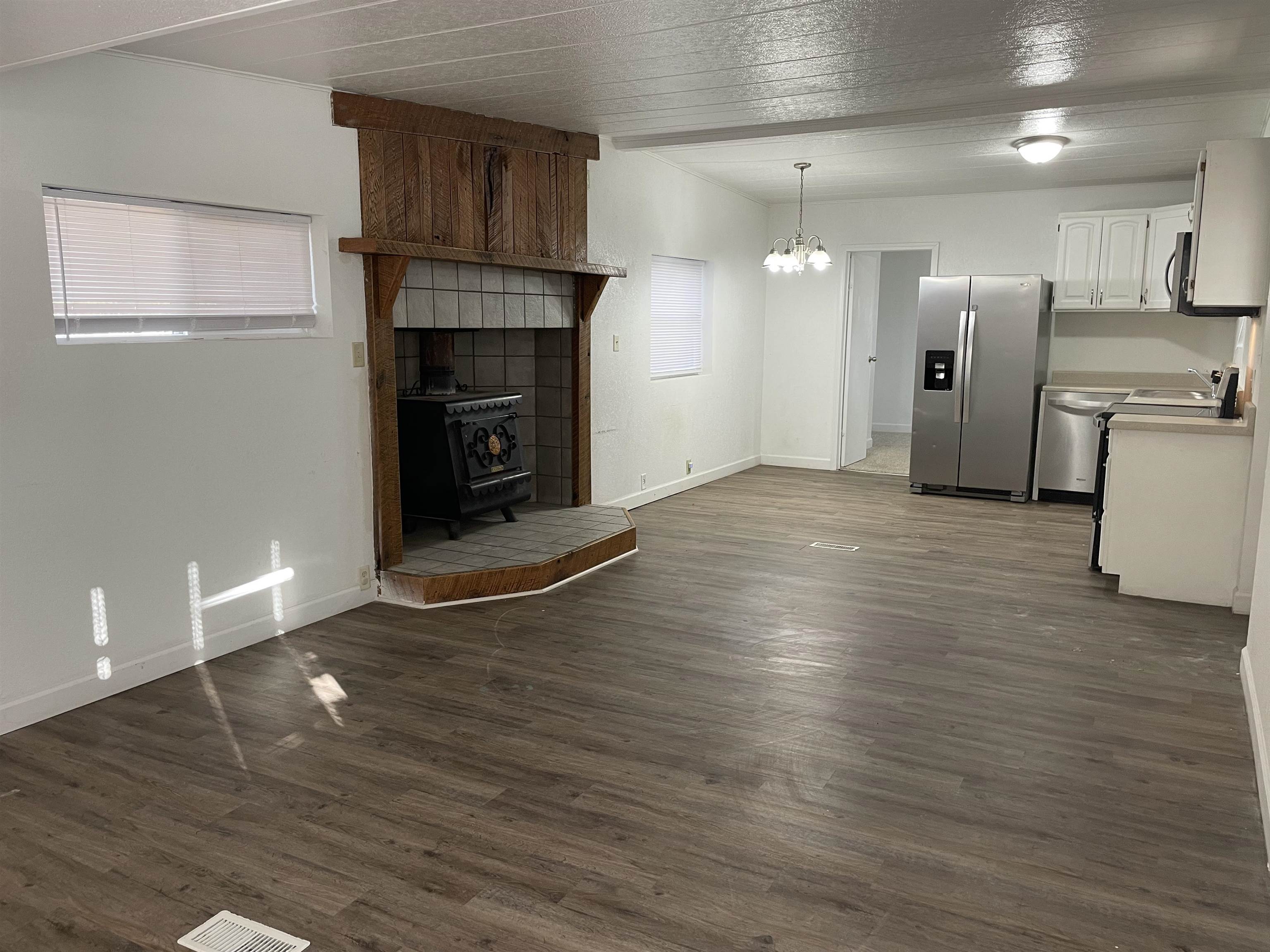 5801 East Sandhill Road Mulvane, KS 67110 - Photo 5 of 23