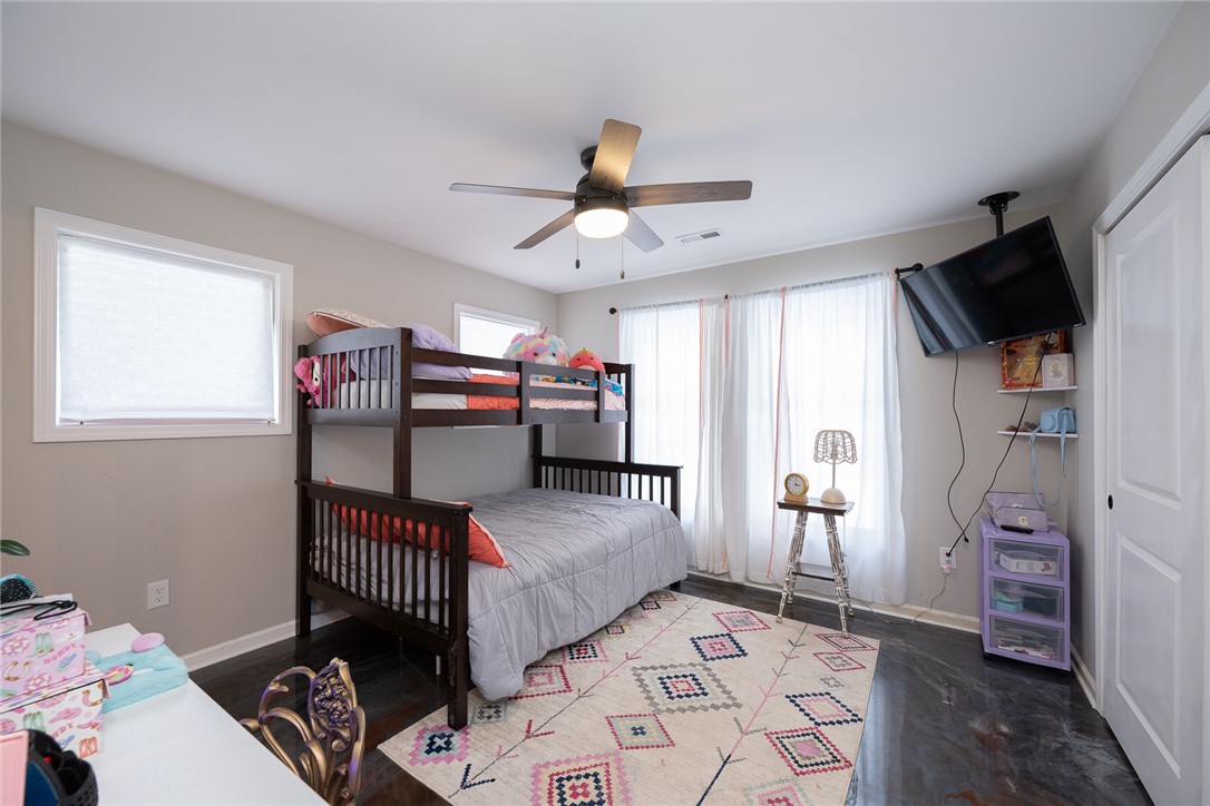 816 Table Rock Road Marietta, SC 29661 - Photo 29 of 32
