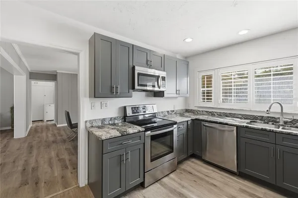 $350,000 | 1420 Maravilla Avenue, Fort Myers, FL 33901