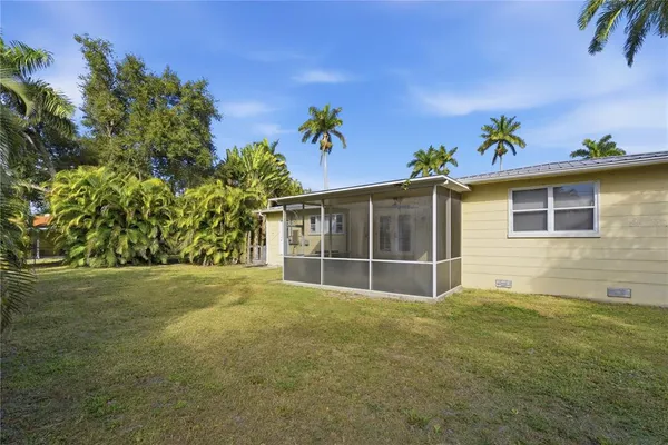 $350,000 | 1420 Maravilla Avenue, Fort Myers, FL 33901