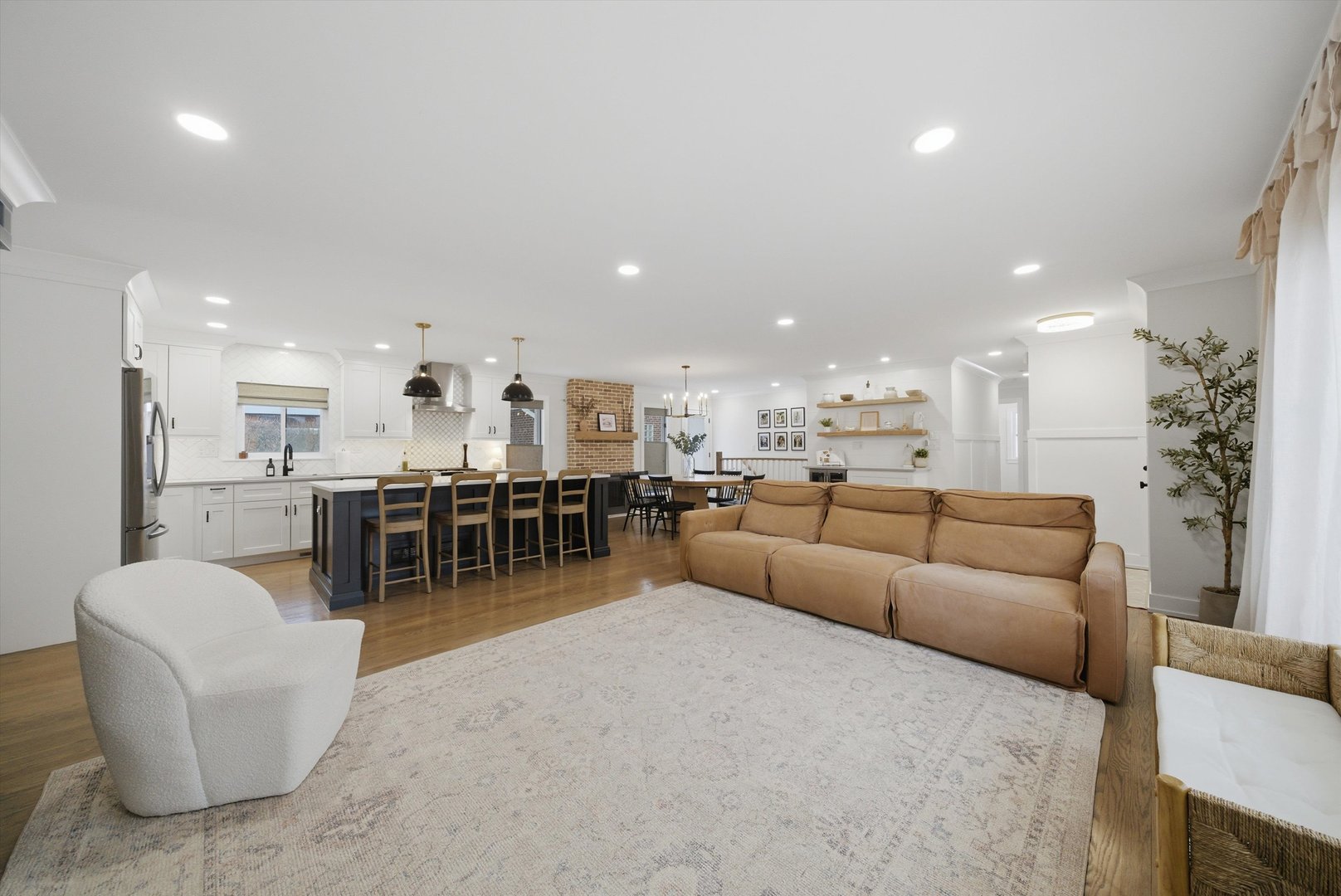 101 West Jackson Street Elmhurst, IL 60126 - Photo 14 of 42