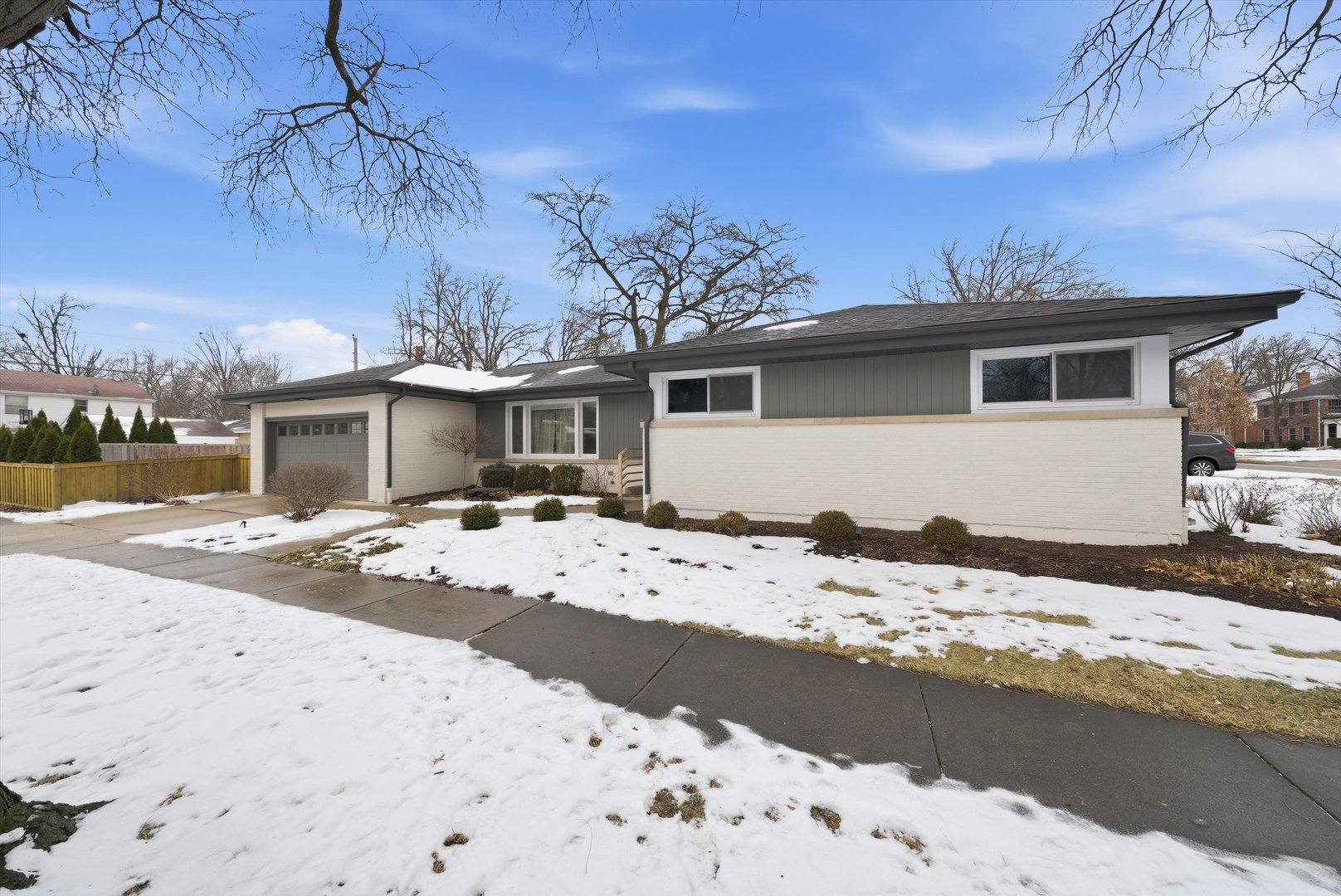 101 West Jackson Street Elmhurst, IL 60126 - Photo 2 of 42