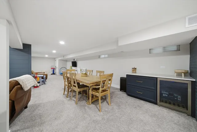 $950,000 | 101 West Jackson Street, Elmhurst, IL 60126