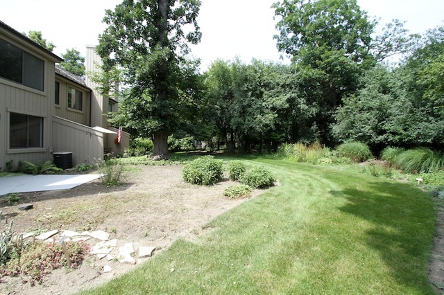567 Old Barn Road, Unit 567 Lake Barrington, IL 60010 - Photo 18 of 20
