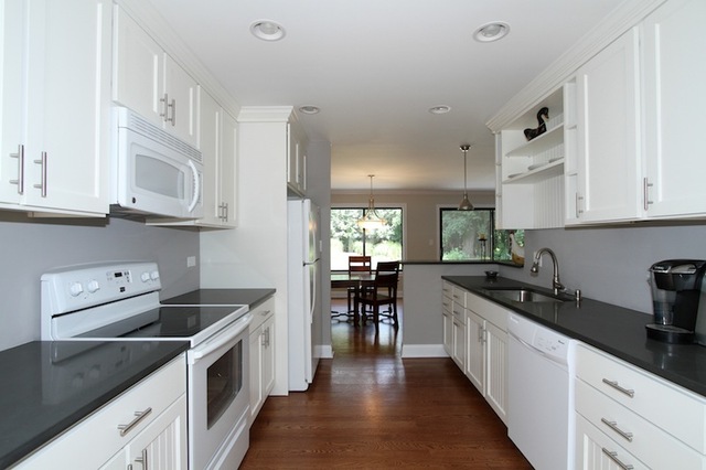 567 Old Barn Road, Unit 567 Lake Barrington, IL 60010 - Photo 6 of 20