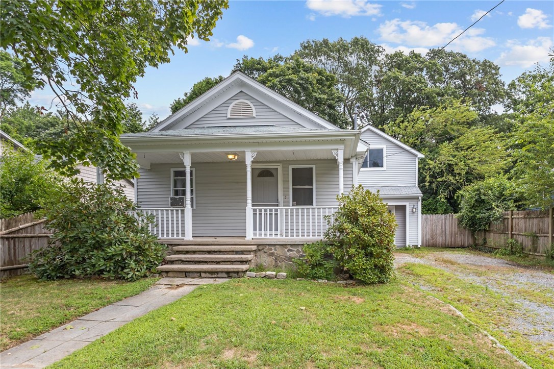 100 Walnut Road Barrington, RI 02806 - Photo 1 of 28 Gallery Image 1