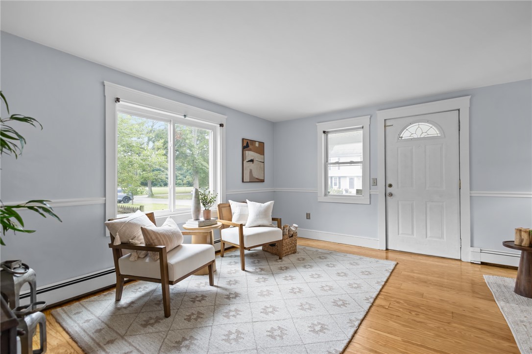 100 Walnut Road Barrington, RI 02806 - Photo 3 of 28 Gallery Image 3