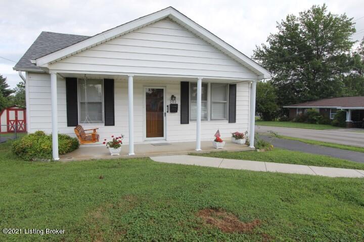 202 Ripy Street Lawrenceburg, KY 40342 - Photo 2 of 19 Front