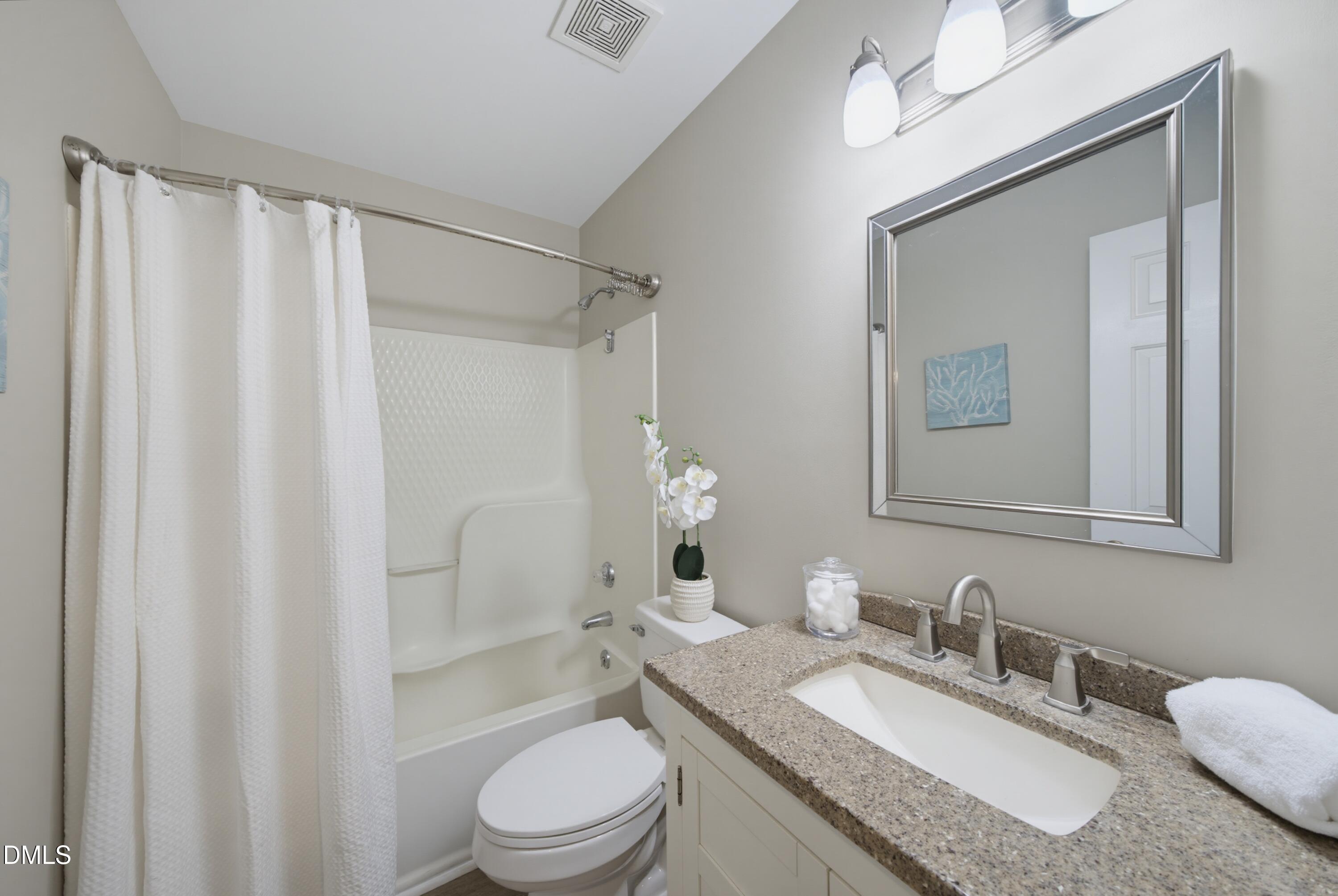 3532 Castlegate Drive Raleigh, NC 27616 - Photo 13 of 24 DSC08789