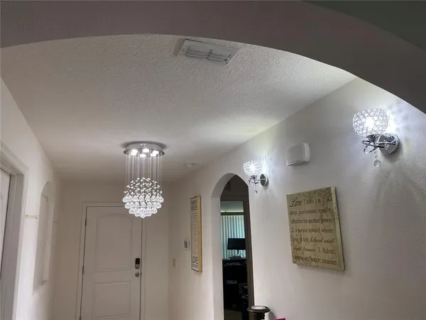 $2,400 | 5562 Superior Drive, Lakeland, FL 33805