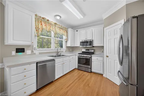 $347,900 | 1519 Bowmore Place, McLeansville, NC 27301