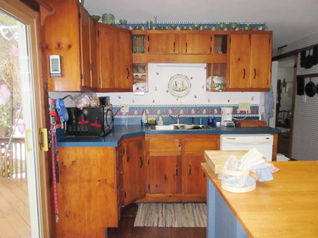 24 Radway Hill Road Newfane, VT 05345 - Photo 7 of 39
