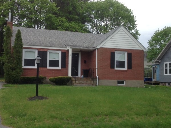 22 Hillview Road Braintree, MA 02184 - Photo 1 of 8 Gallery Image 1