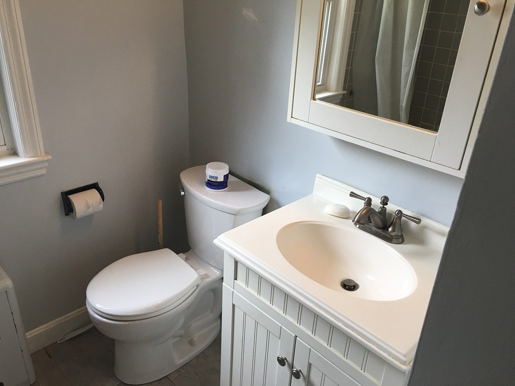 22 Hillview Road Braintree, MA 02184 - Photo 6 of 8 Gallery Image 6