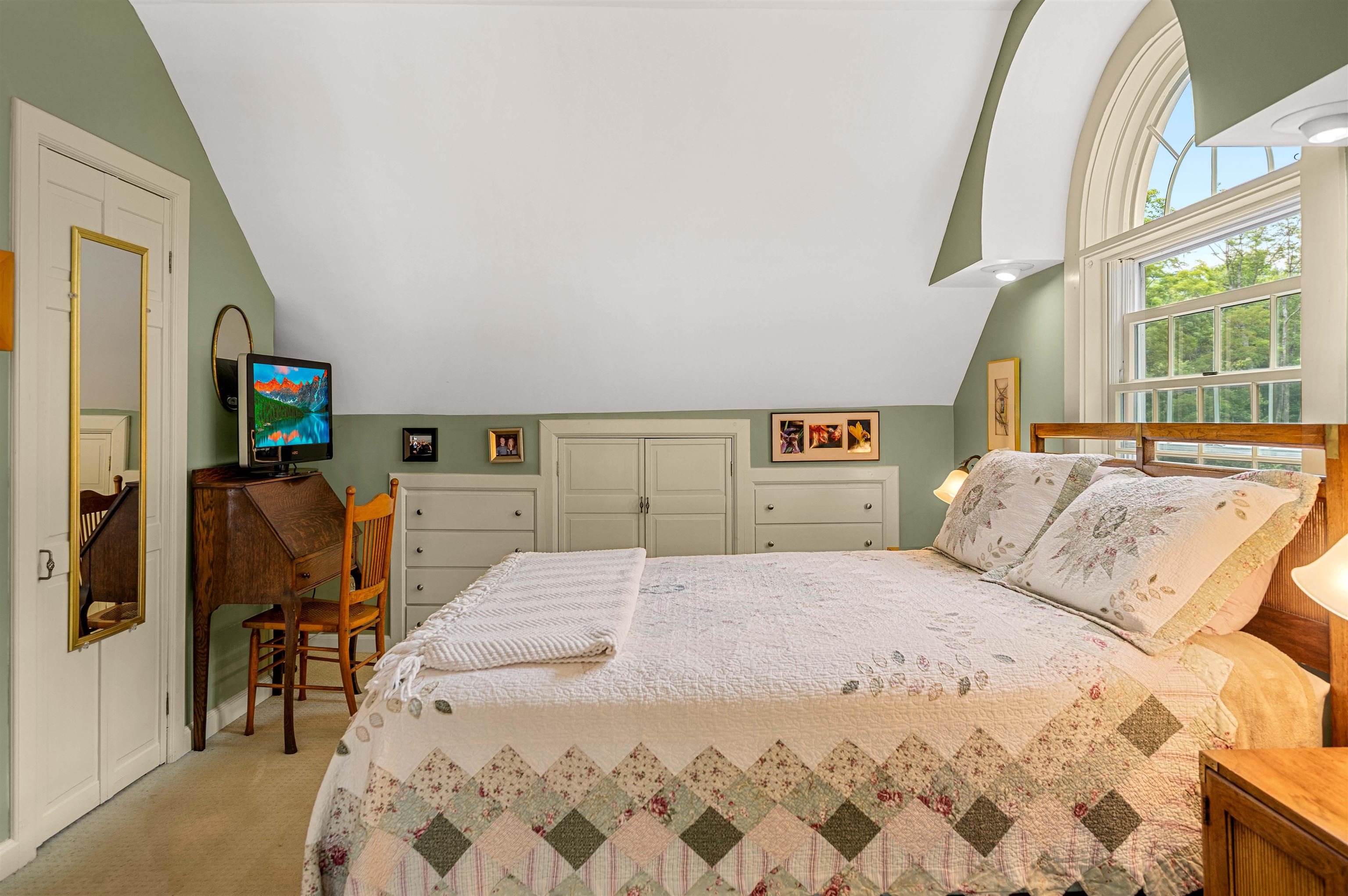 1451 Tucker Hill Road Fayston, VT 05673 - Photo 20 of 45 Gallery Image 20