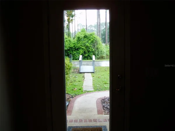 $2,100 | 20 Empress Lane, Palm Coast, FL 32164