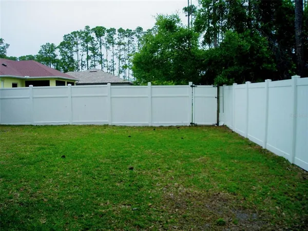 $2,100 | 20 Empress Lane, Palm Coast, FL 32164