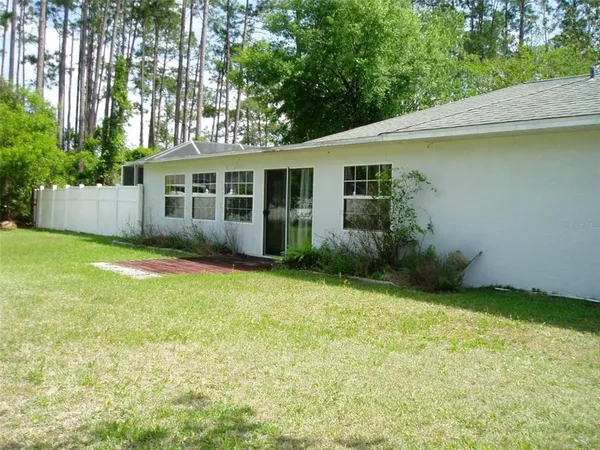$2,100 | 20 Empress Lane, Palm Coast, FL 32164