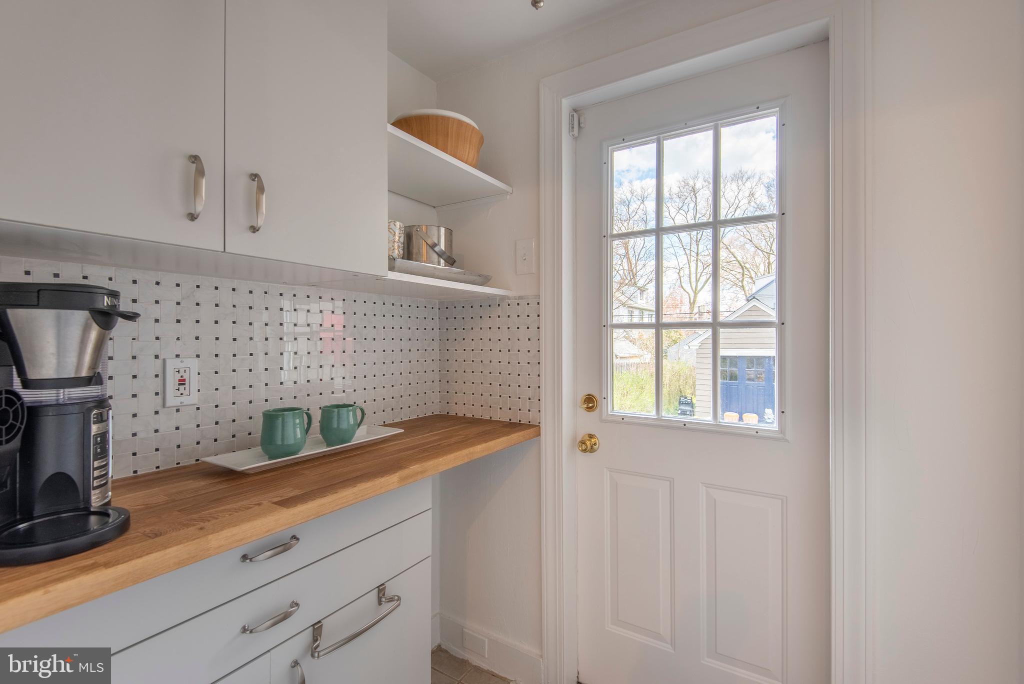 434 Anthwyn Road Narberth, PA 19072 - Photo 11 of 24 Butler's Pantry