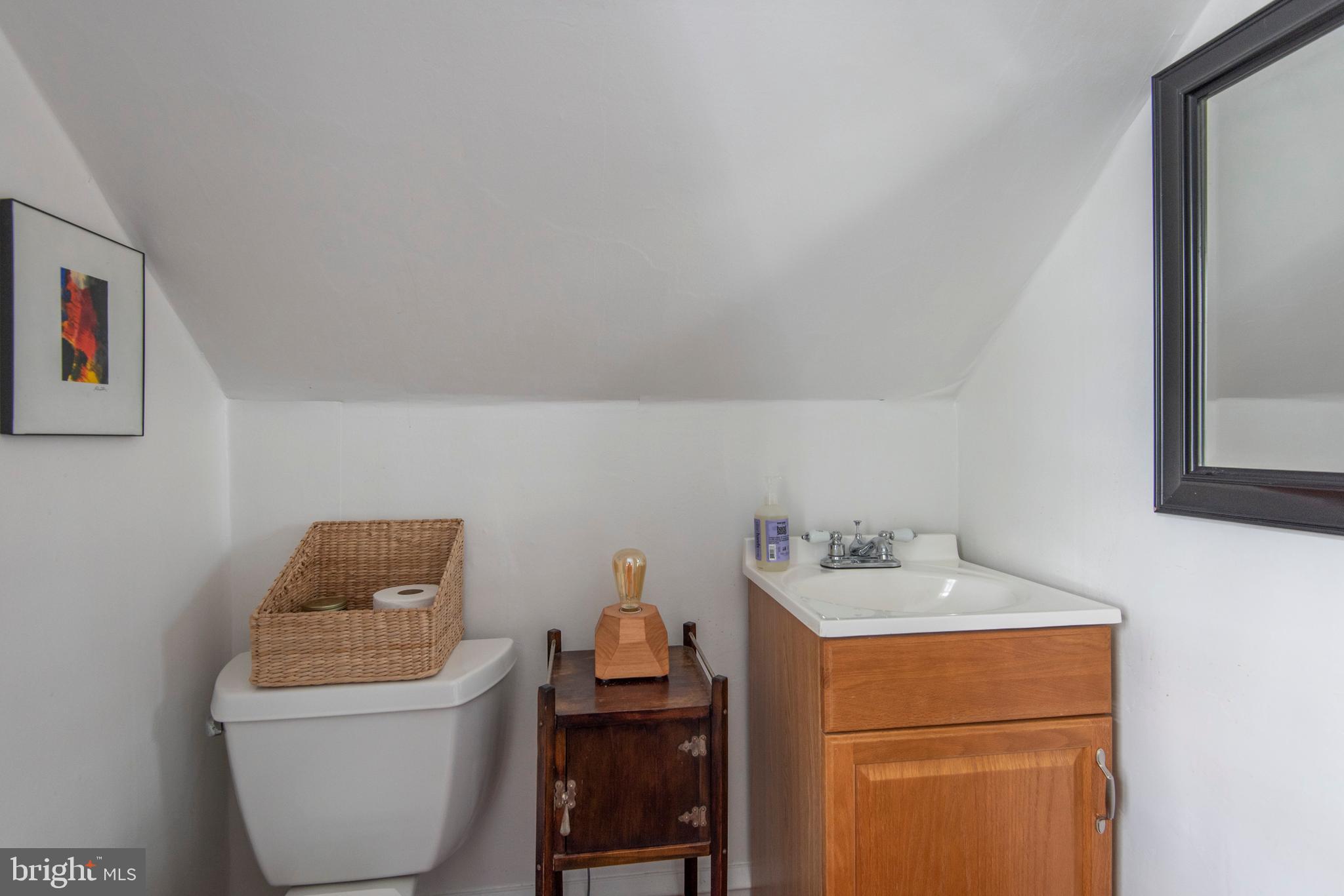 434 Anthwyn Road Narberth, PA 19072 - Photo 19 of 24 Third Floor Half Bath