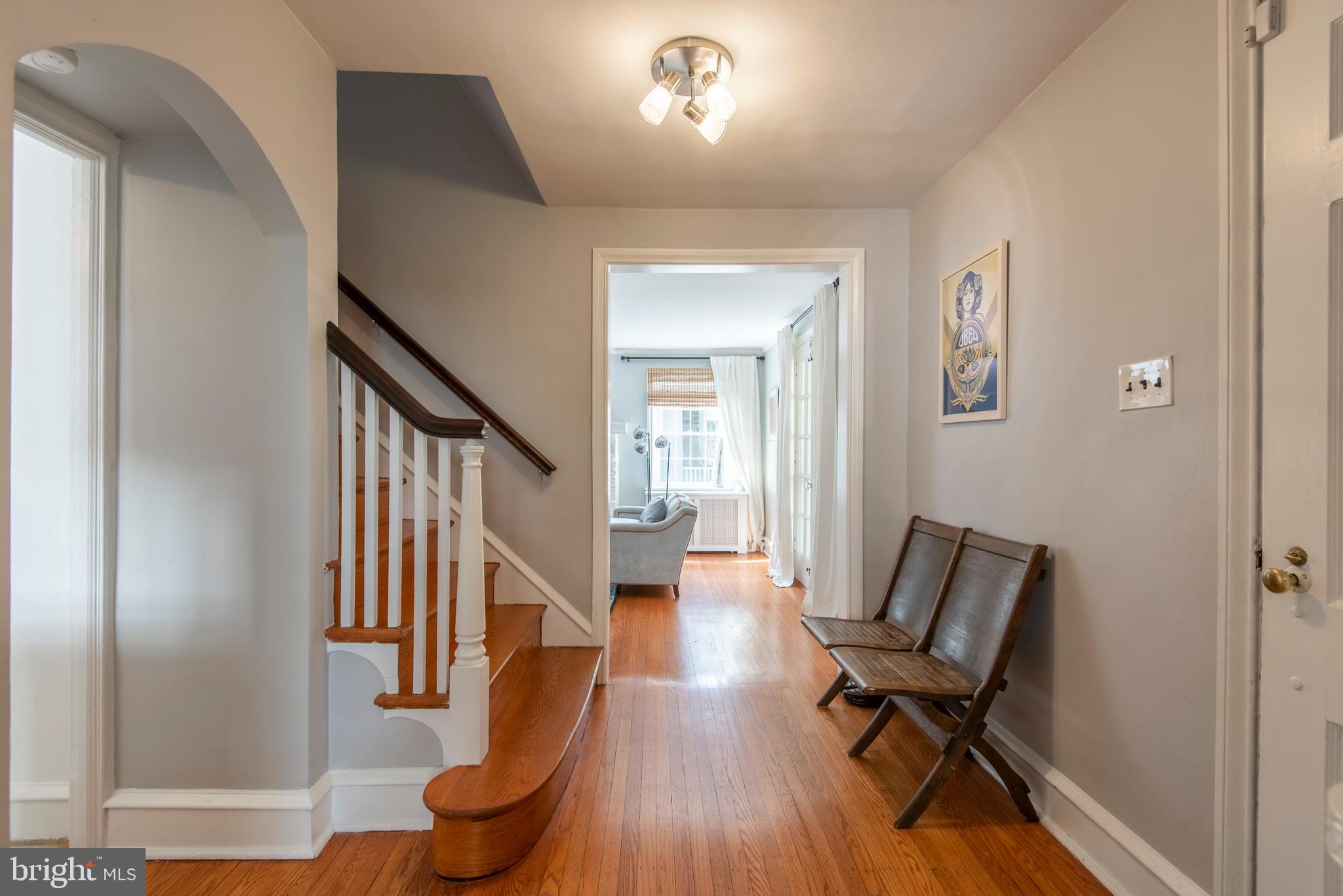 434 Anthwyn Road Narberth, PA 19072 - Photo 4 of 24 Entrance Foyer