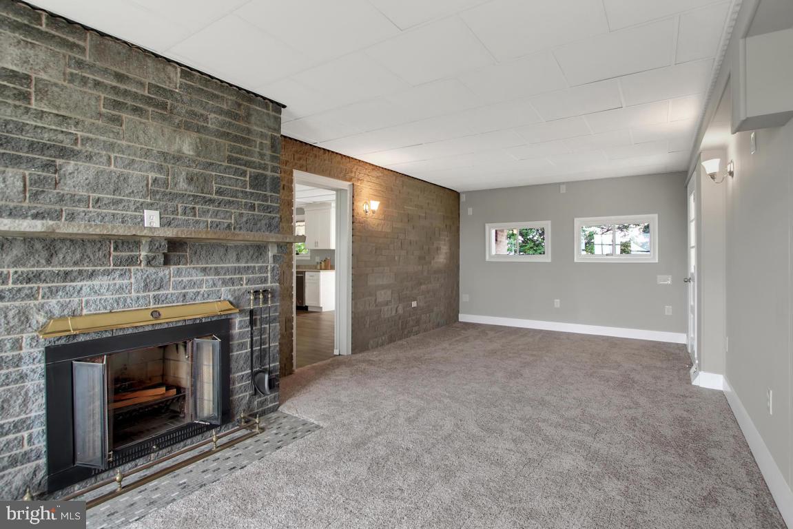 1552 Book Road Lancaster, PA 17602 - Photo 12 of 27 Gallery Image 12