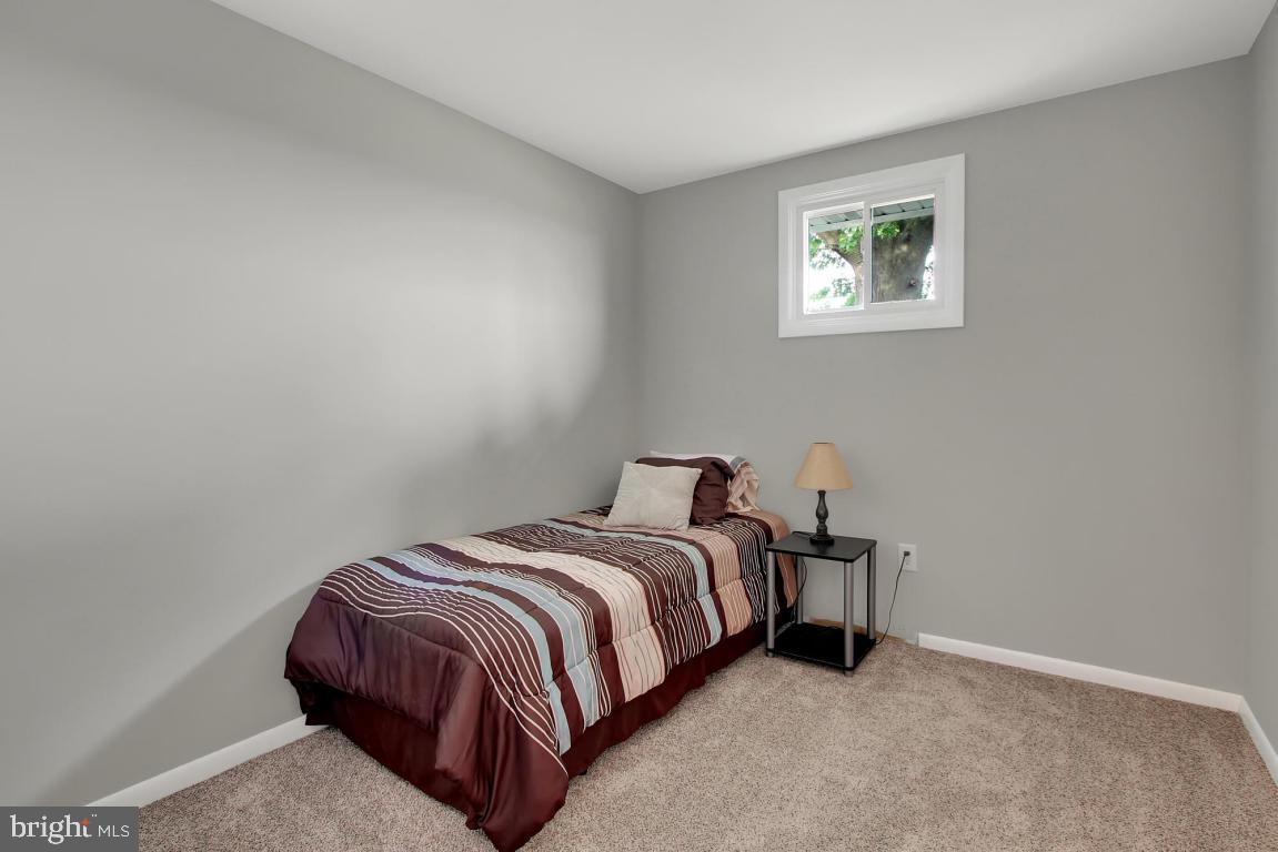 1552 Book Road Lancaster, PA 17602 - Photo 17 of 27 Gallery Image 17