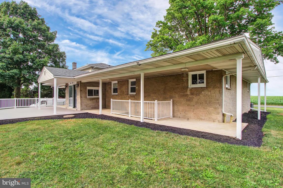 1552 Book Road Lancaster, PA 17602 - Photo 22 of 27 Gallery Image 22