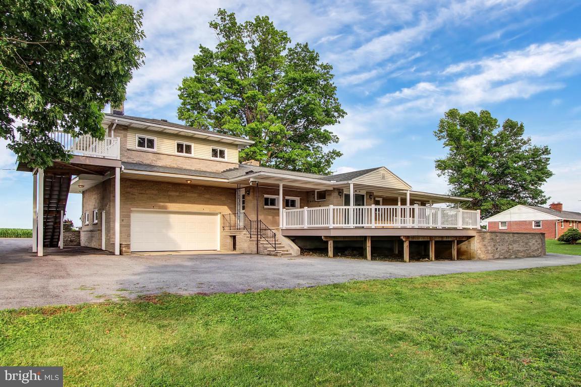 1552 Book Road Lancaster, PA 17602 - Photo 25 of 27 Gallery Image 25
