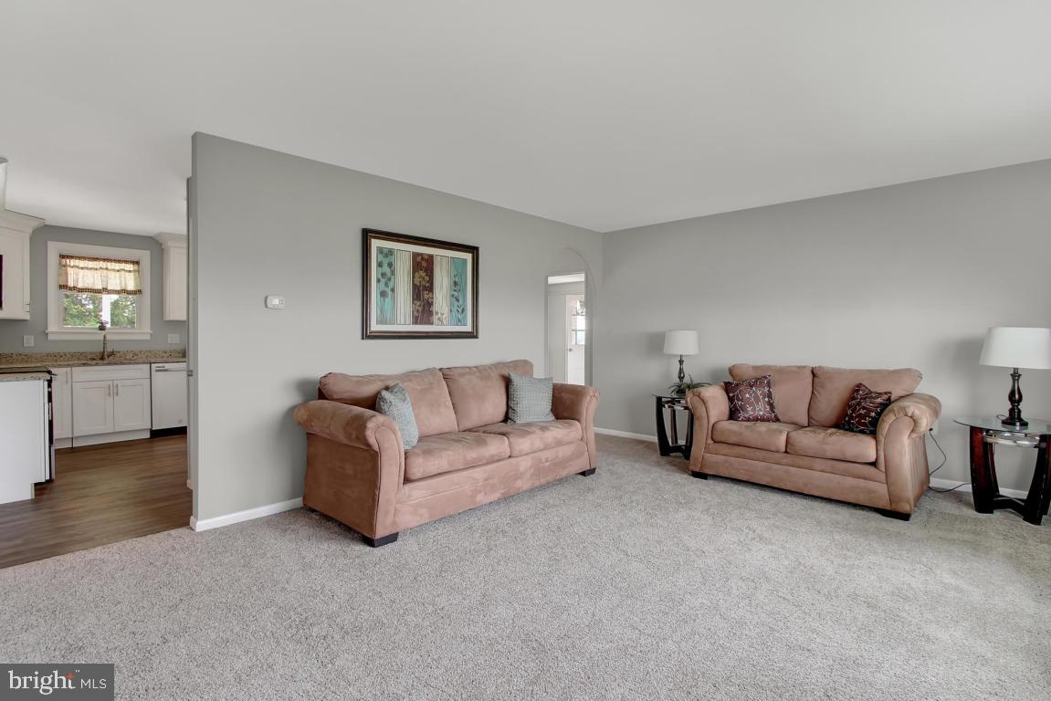 1552 Book Road Lancaster, PA 17602 - Photo 4 of 27 Gallery Image 4