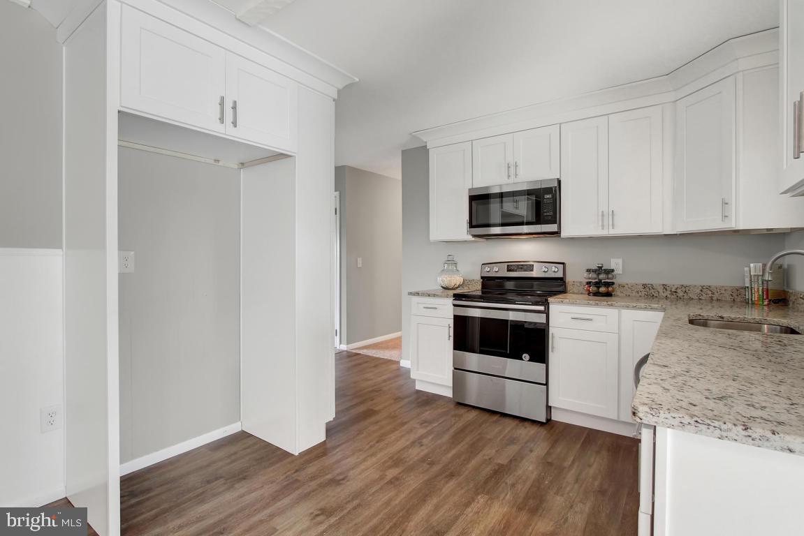 1552 Book Road Lancaster, PA 17602 - Photo 8 of 27 Gallery Image 8