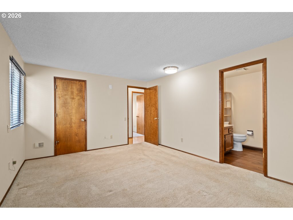 14859 Northeast Thompson Street Portland, OR 97230 - Photo 21 of 31