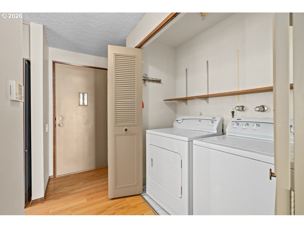 14859 Northeast Thompson Street Portland, OR 97230 - Photo 22 of 31