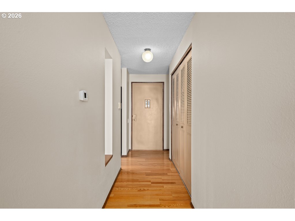 14859 Northeast Thompson Street Portland, OR 97230 - Photo 10 of 31