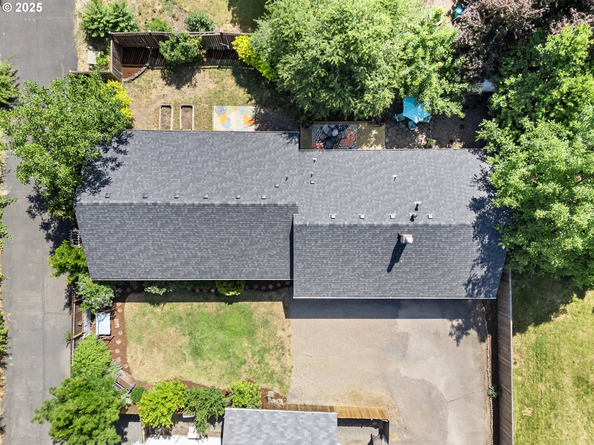 1699 Norkenzie Road Eugene, OR 97401 - Photo 38 of 44 Gallery Image 38