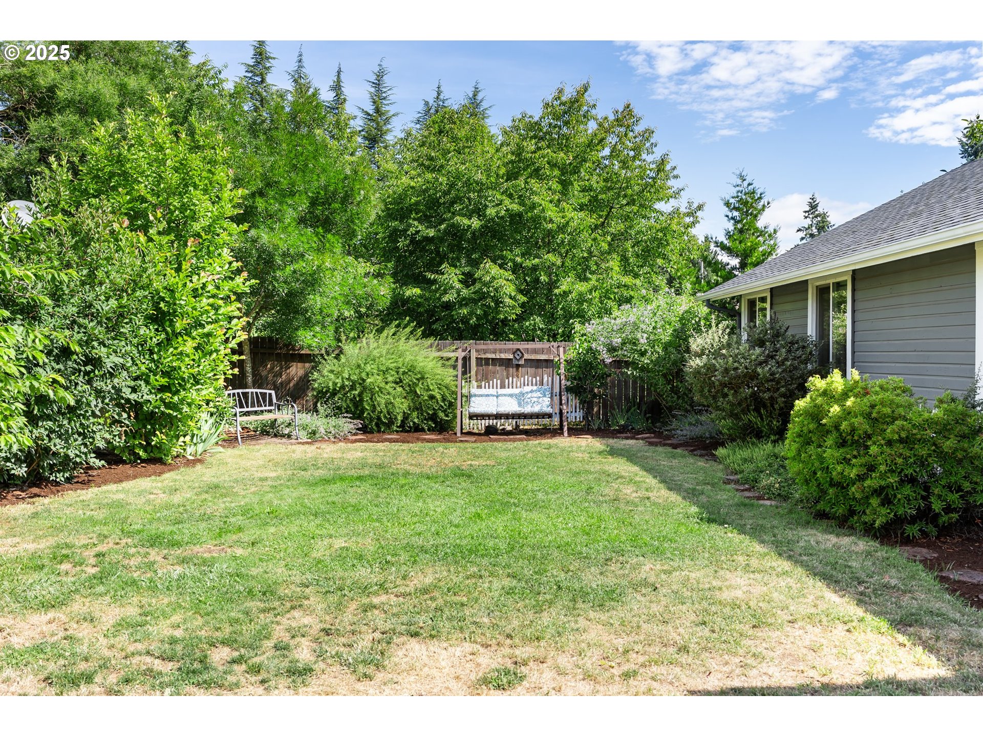 1699 Norkenzie Road Eugene, OR 97401 - Photo 39 of 44 Gallery Image 39