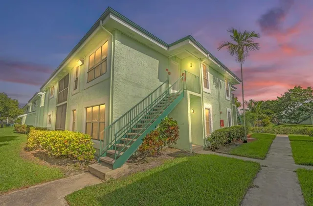 $1,875 | 8771 Northwest 39th Street, Unit 8771, Sunrise, FL 33351