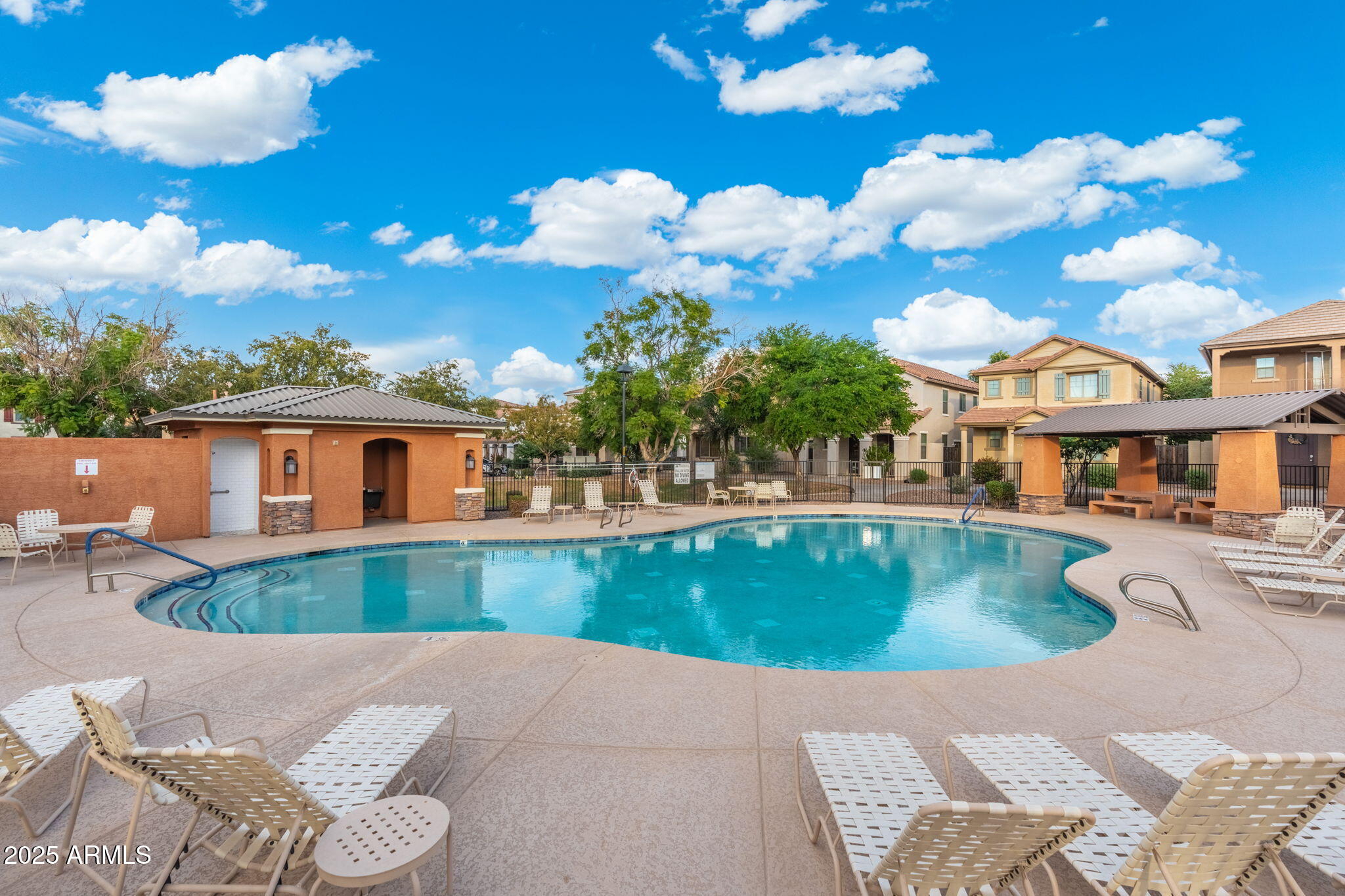 1705 East Joseph Way Gilbert, AZ 85295 - Photo 32 of 39 a view of a house with pool and a garden