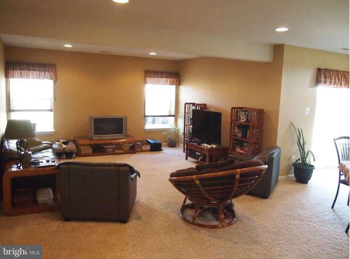 3806 Devonshire Road Hampstead, MD 21074 - Photo 14 of 27 Basement