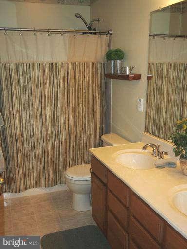 3806 Devonshire Road Hampstead, MD 21074 - Photo 20 of 27 Bath