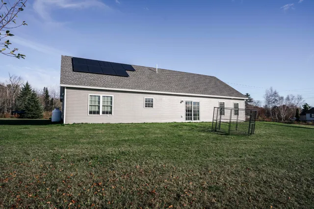 $399,000 | 40 Doughty Avenue, Levant, ME 04456