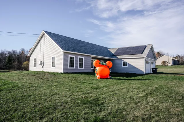 $399,000 | 40 Doughty Avenue, Levant, ME 04456